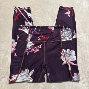 Athleta Plum Floral-Accent Performance Tank